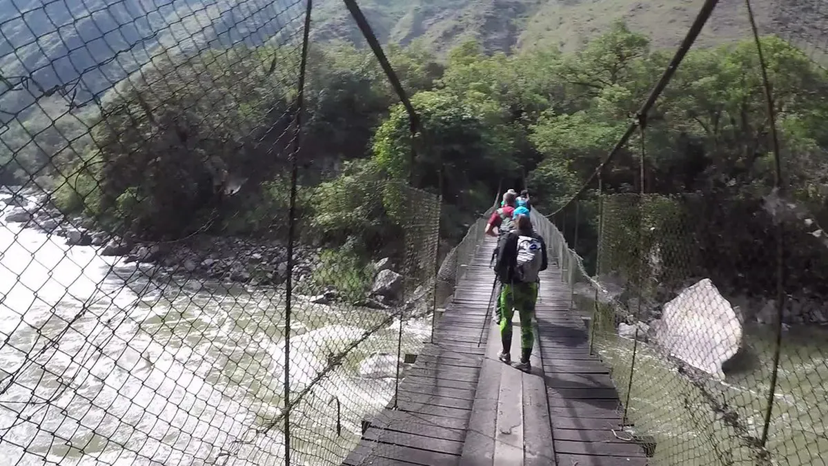 Is the Inca Bridge Hike Difficult? A 2026 Trail Guide