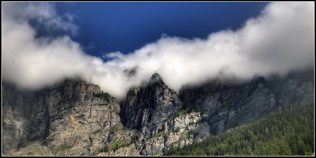 Pillones Waterfall Hike Arequipa: A Full Day Guide
