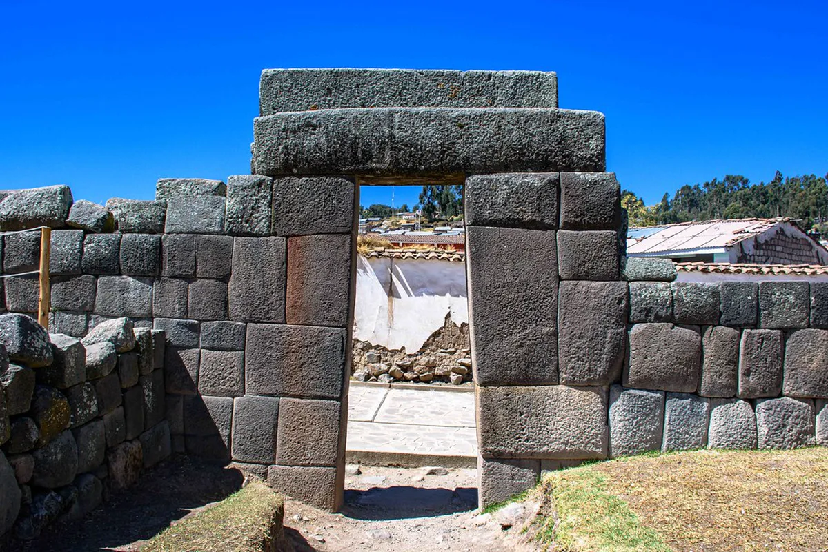 Vilcashuaman Inca Ruins Guide: 10 Must-See Stops for 2026