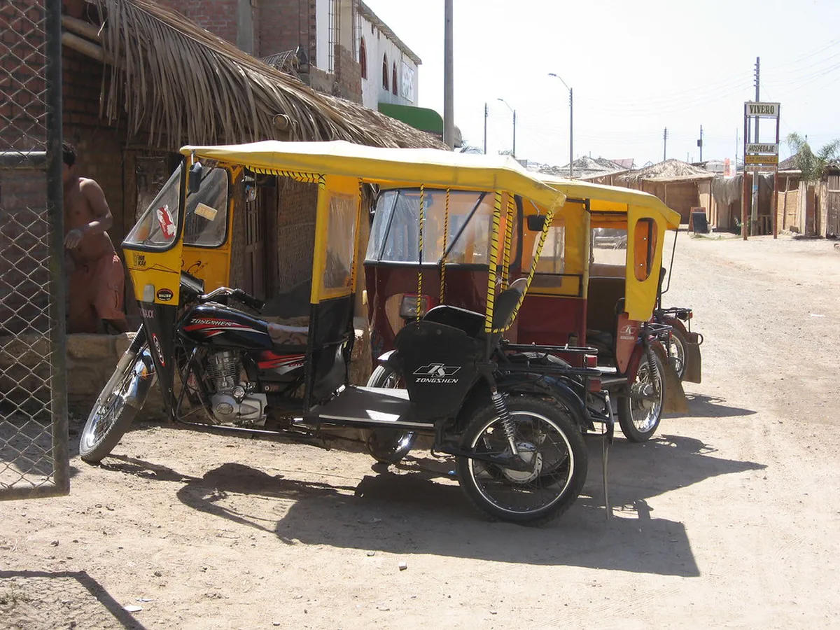 Getting to Máncora Attractions: Practical Transport Guide