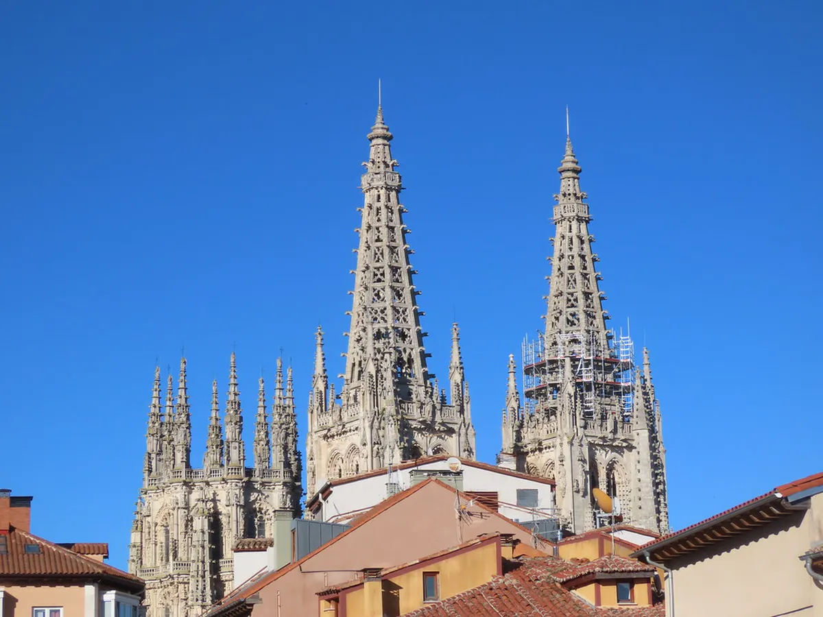 10 Best Stops for a Colonia Historic Walking Tour