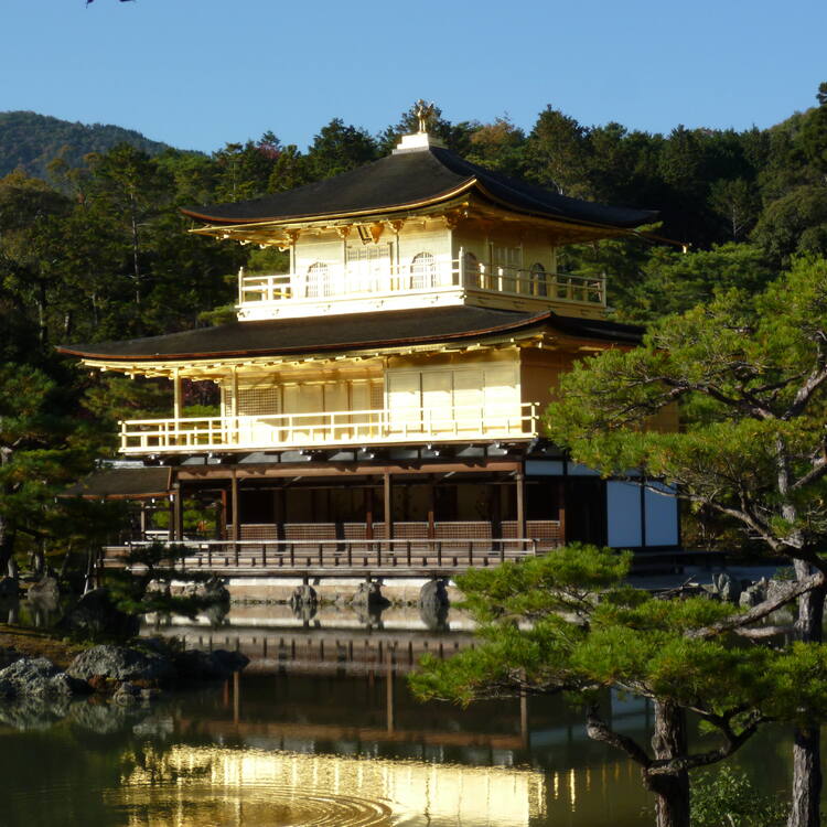 7. Tenryu-ji Temple: UNESCO-Listed Zen Garden in Arashiyama 7. Tenryu-ji Temple: UNESCO-Listed Zen Garden in Arashiyama
